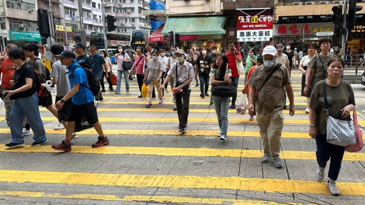 香港7月零售額跌11.8%連挫5個月！港府：短期仍面對挑戰