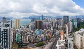 樓市走勢, 大摩料2025年香港樓價升, 實際按息跌至3-25厘利好地產股