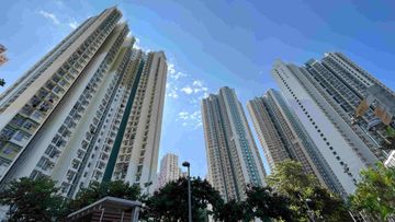 樓市走勢, 樓價續跌拖跨經濟, 信貸緊縮實體經濟玩完, 香港財經時報