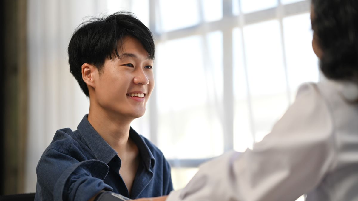 理財個案｜17歲子明年讀大學、想幫他用15萬利是錢投資增長組合｜龔成教室