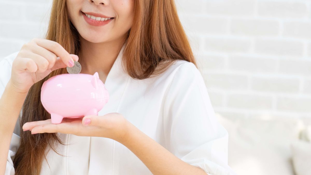理財方法｜未婚女開細公司月入4至6萬！與家人同住但儲唔到錢｜龔成教室