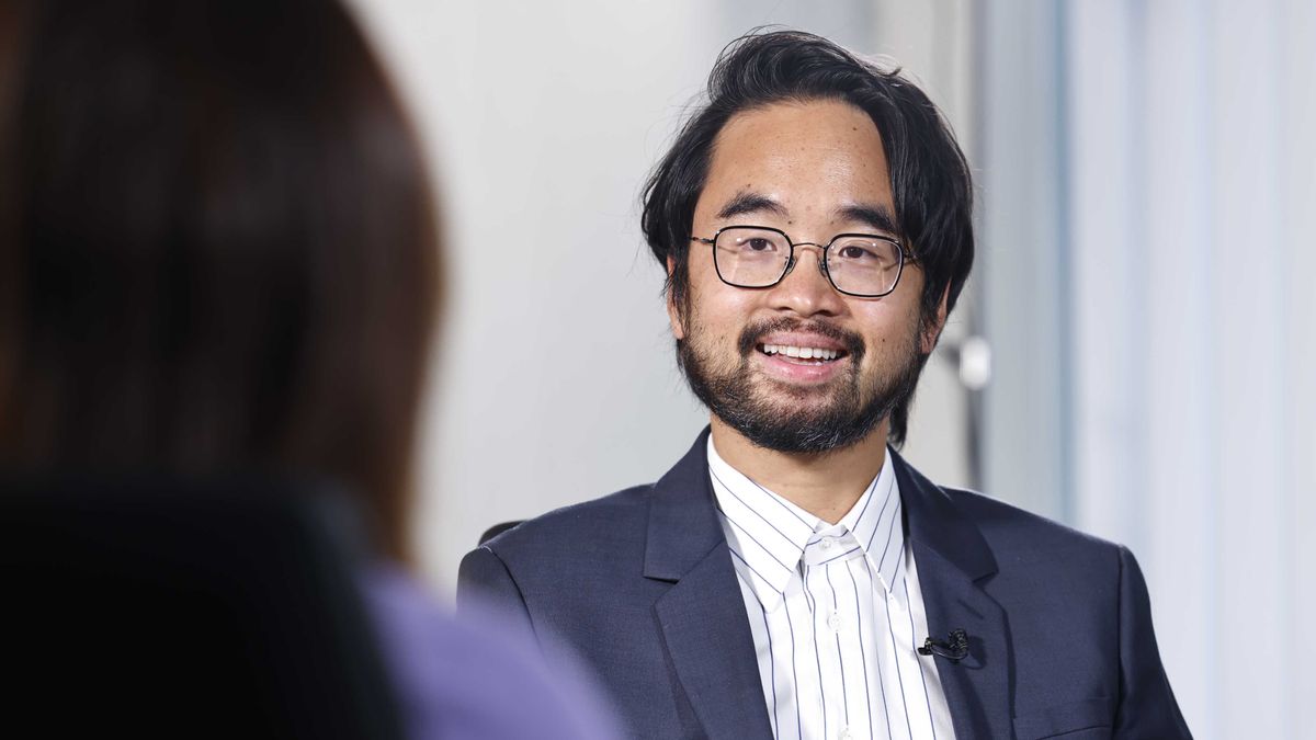 理財個案｜新世界發展股價又跌！累計已蝕6成！是否仍值得持有｜龔成教室