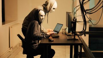 研究, 近7成港人在社交媒體尋投資建議, 跟建議後墮金融騙局, 香港財經時報