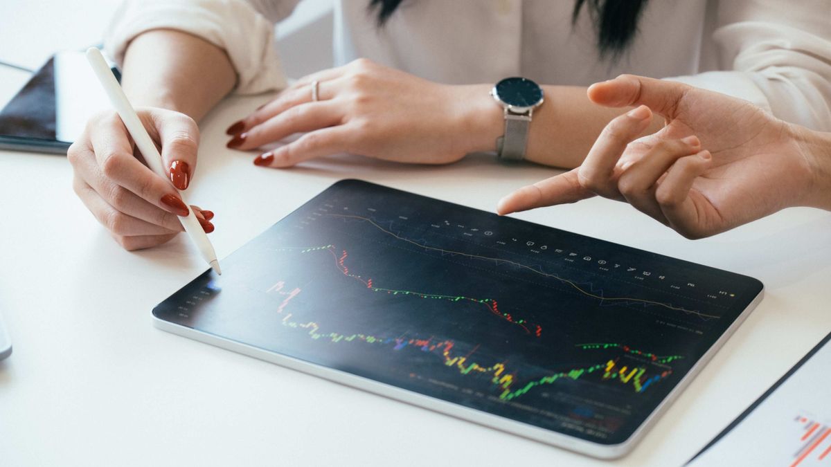 港股分析｜「菱形/ 鑽石形」兩種三角形態結合！譜出形態該怎梳理｜聶Sir學堂