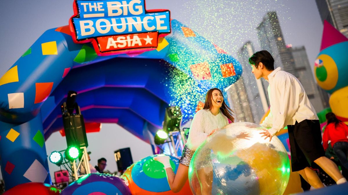 The Big Bounce全球最大充氣城堡登陸西九文化區藝術公園, 早鳥二人門票330元起, 購票詳情, 香港財經時報
