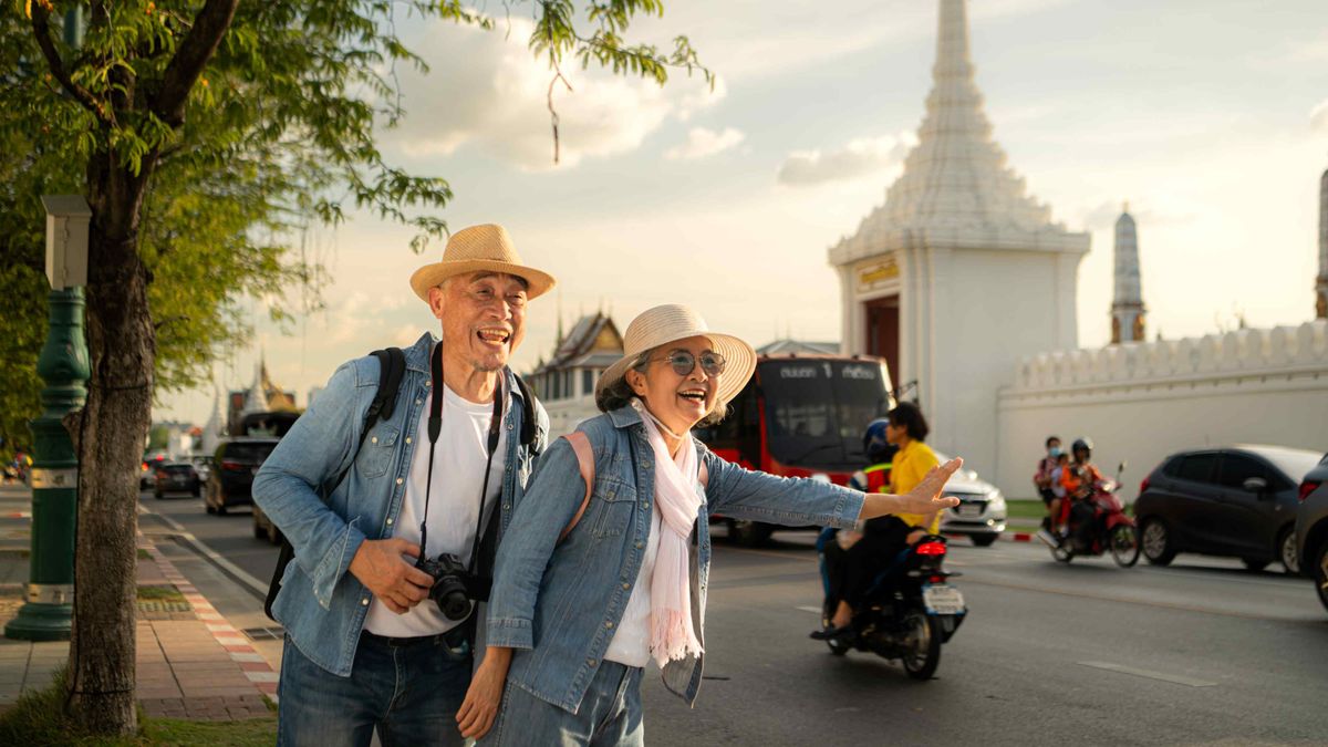 50歲, 辭職, 旅行