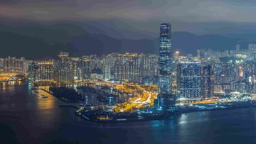 特朗普上任, 貿易戰開打將令人民幣勢貶值, 香港不脫鈎就等死, 香港財經時報