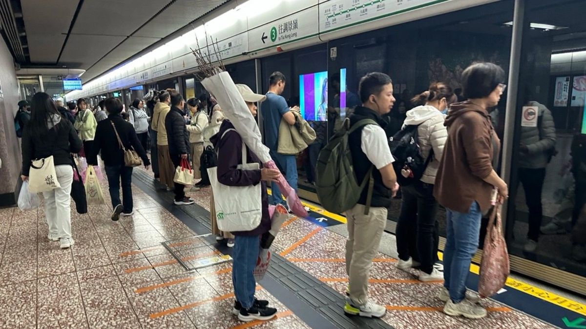 農曆新年｜港鐵年廿九晚通宵服務、年初二煙花匯演期間加密班次