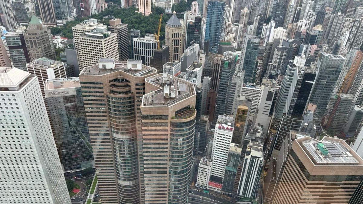 仲量聯行：8月甲級寫字樓空置率微跌至13.4%！租金按月跌1.3%