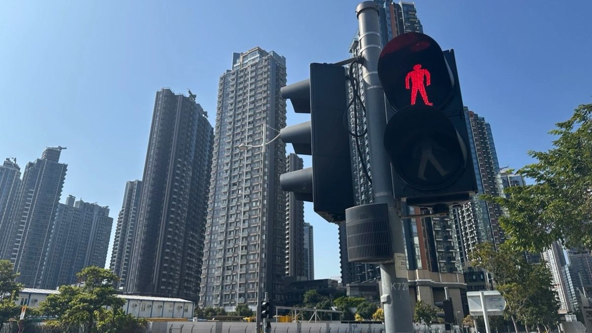 單邊水源力度不猛烈！蛇年香港樓價跌勢未止累街坊