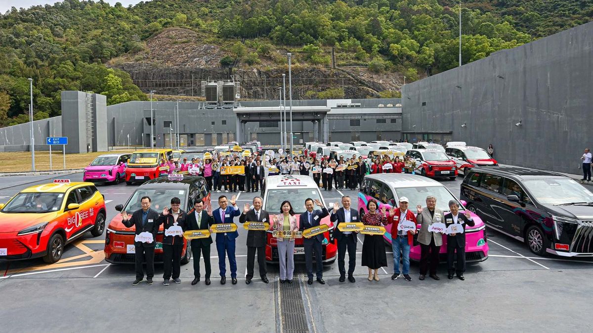香港的士5支車隊超過3500輛車3月起陸續運作！視乎市場供求調整定價