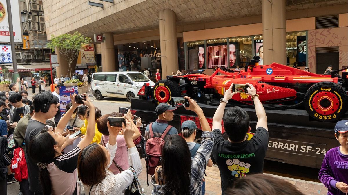 LEGO FORMULA 1一比一法拉利跑車模型快閃香港！打卡參與遊戲贏獎品