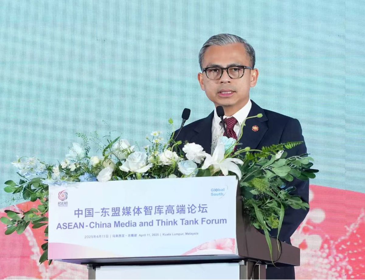 馬來西亞通訊部部長法米&middot;法茲