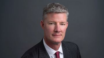 普徠仕Peter Bates, hkbt, 香港財經時報