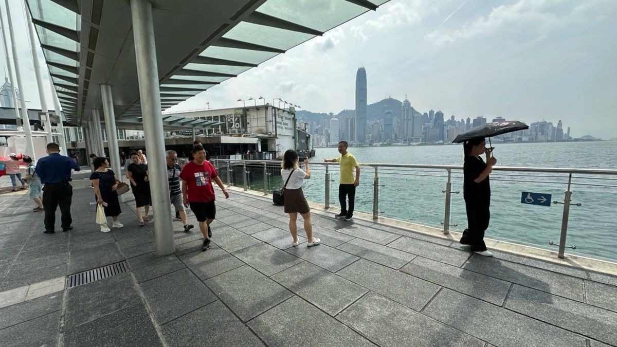 香港天氣預報｜今日市區最高氣溫約32度！未來一兩日日間天氣酷熱