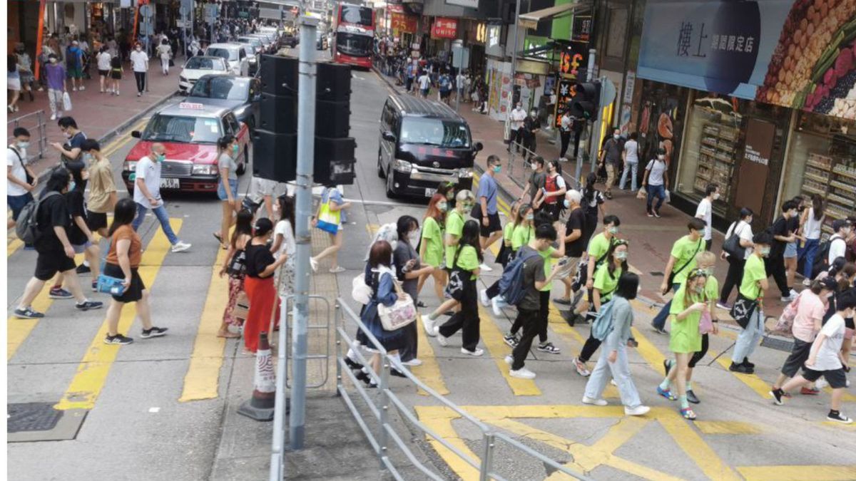 恒生指數穩守10天線之上：7月港股走勢逐級上挑戰三個關口