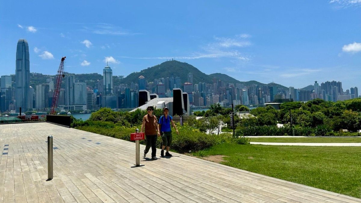 穩健復甦下的香港：在制度優勢與政策引領中前行