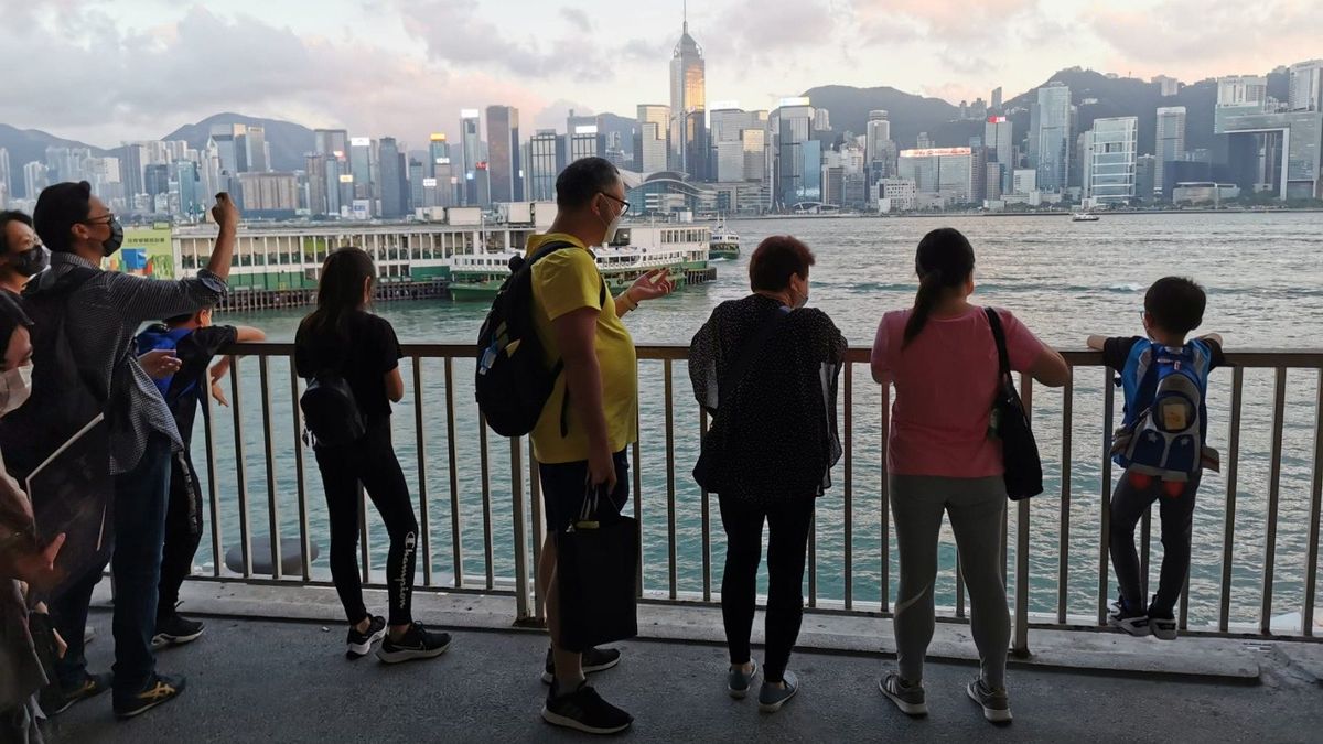 恒生指數持續緊扣著24900點待變：若下試50天線亦非跌浪開始