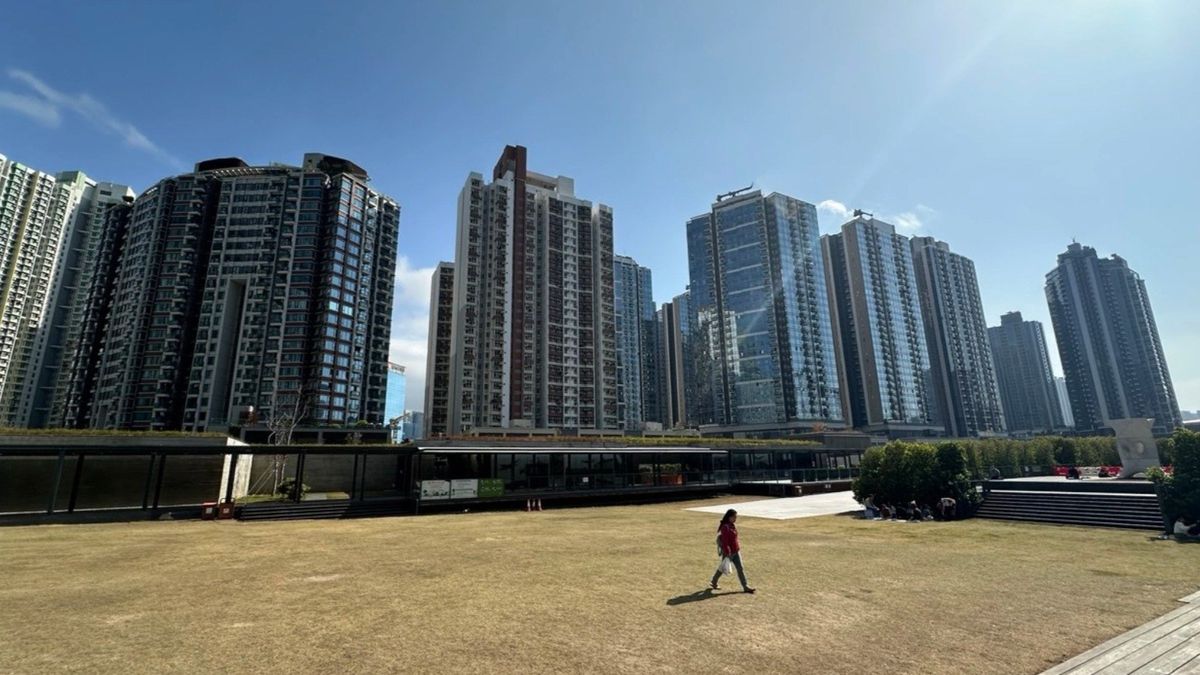 打風消息｜天文台：超強颱風樺加沙移動速度快！今日下午發一號風球、今晚三號波