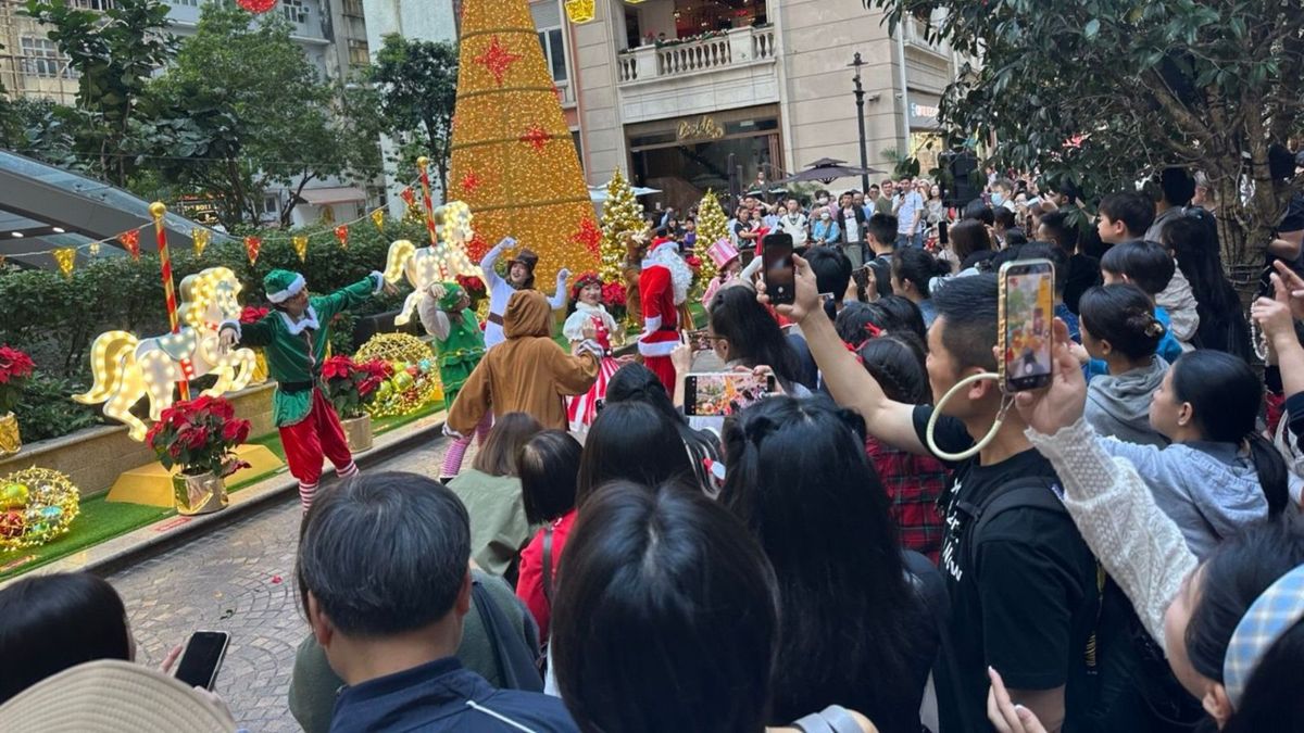 聖誕, hkbt, 香港財經時報
