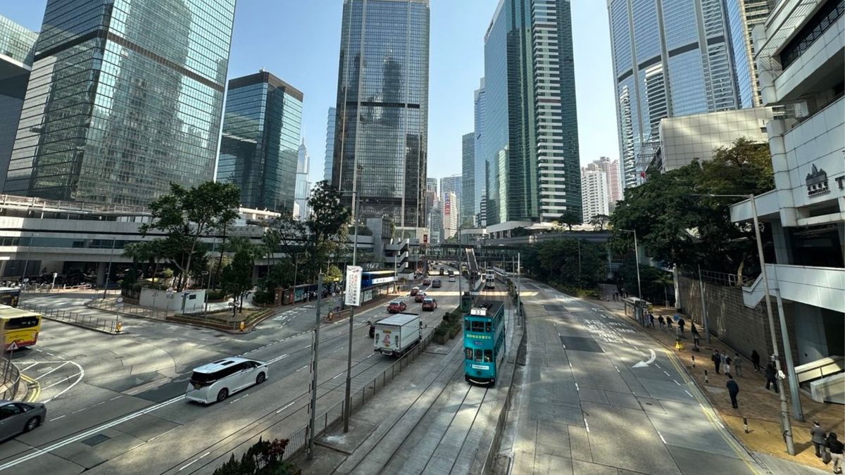 粵車南下, 易泊飛, 易泊遊, hkbt, 香港財經時報