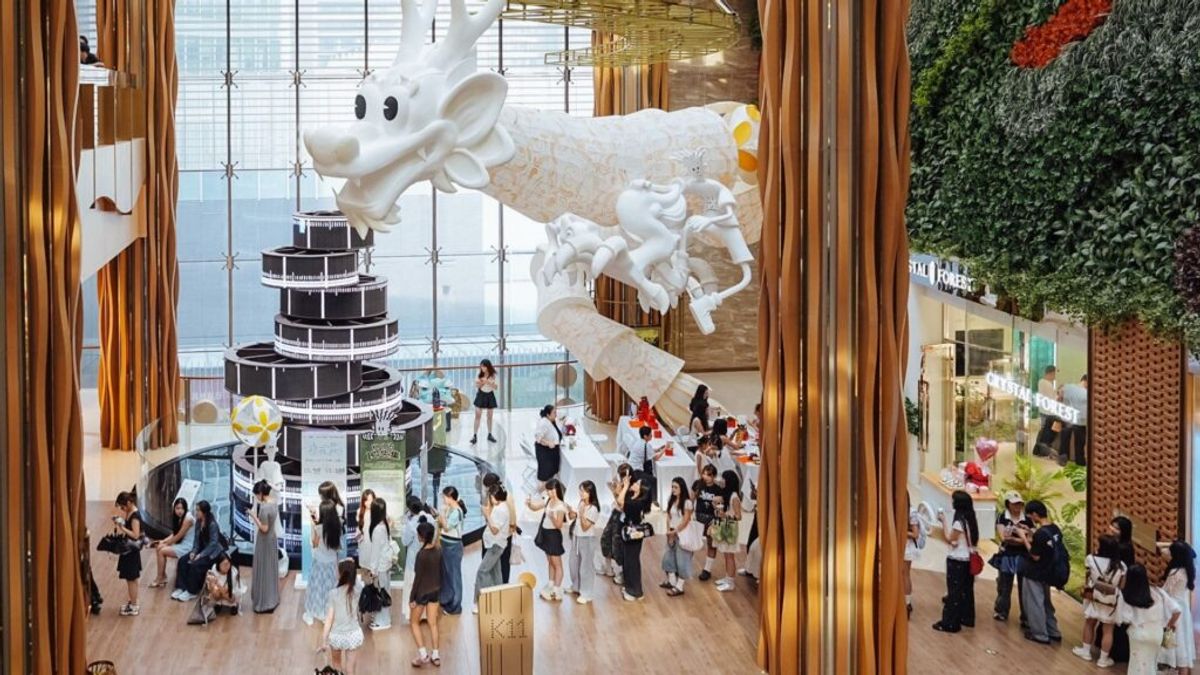 新世界發展, HKIBT, 香港財經時報