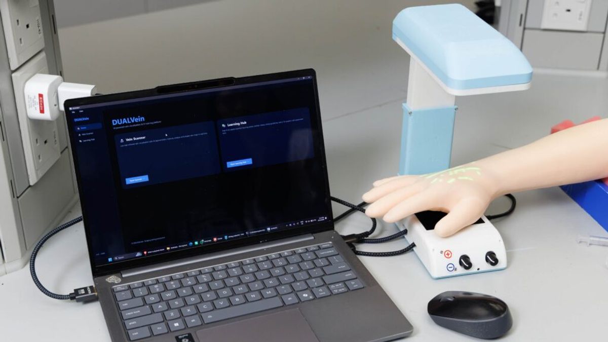 中大團隊研發 DUALVein，成本AI靜脈定位儀