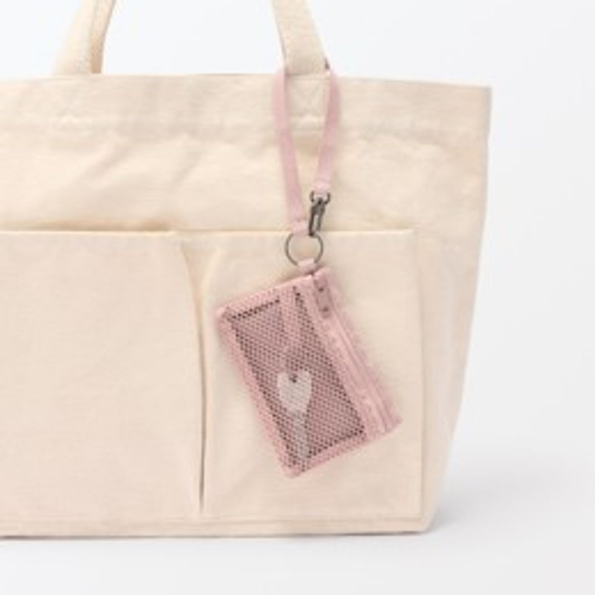 MUJI app 會員聚酯卡套換領優惠
