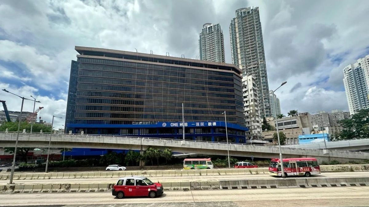 學生宿舍, HKBT, 香港財經時報