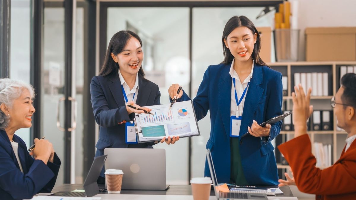 富達- 香港財經時報HKBT