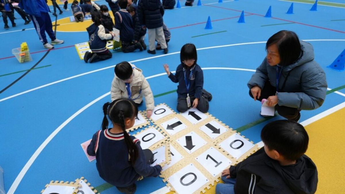 將軍澳循道衛理小學