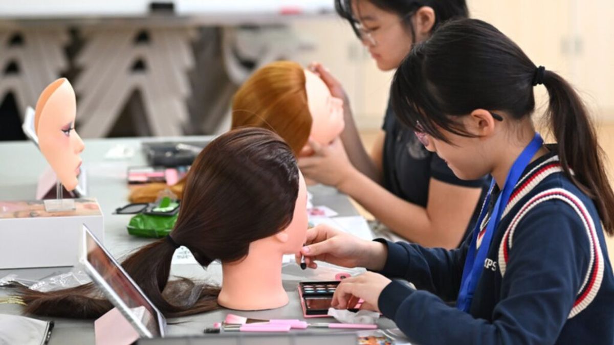 將軍澳循道衛理小學, 「模擬人生」活動